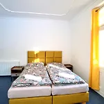 Krasnoludki Ξενοδοχείο Sosnówka