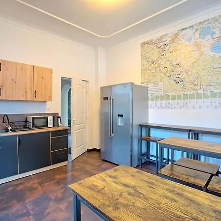 Krasnoludki Отель Соснувка